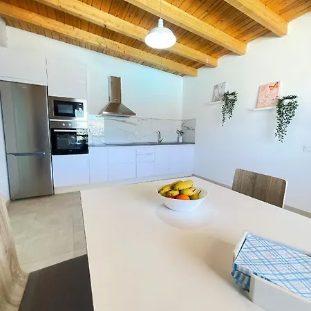 Samara Villa